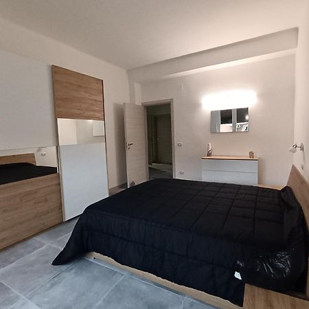 Maison Claudia Taranto Exteriör bild